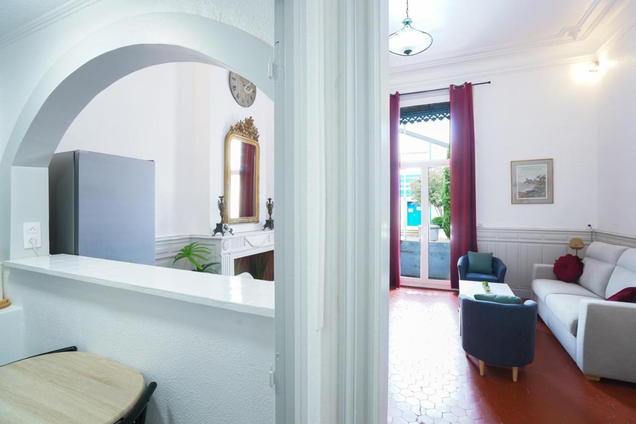 Appartement Du Forum,La Gare, 50 M2 , Climatisation, Garage, Cour Нарбонна Экстерьер фото